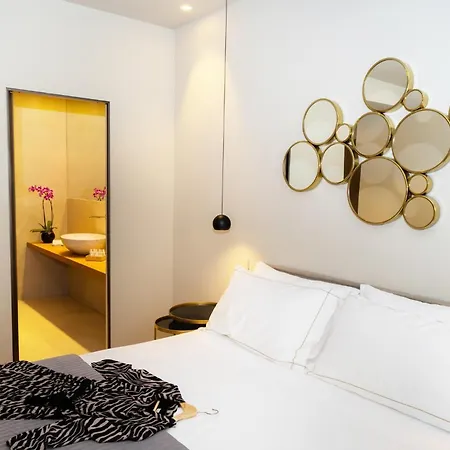 Elite & Hydromassage Pool