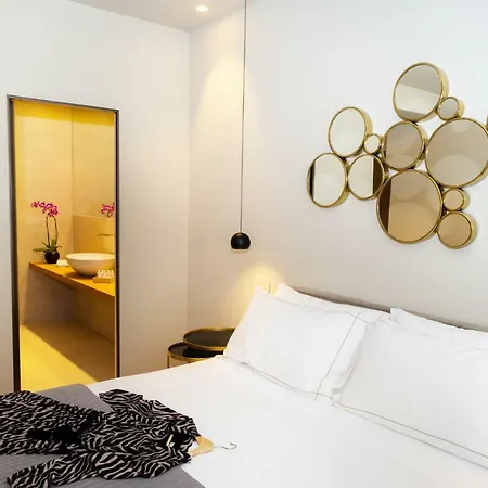 Elite & Hydromassage Pool 4*