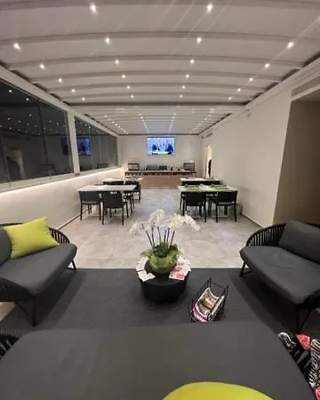 Elite & Hydromassage Pool 4* רג'יו די קאלאבריה