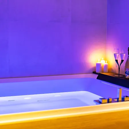 Elite & Hydromassage Pool 4* Reggio di Calabria