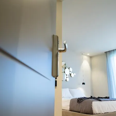 Guest house Elite & Hydromassage Pool