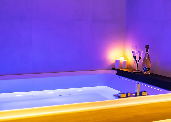 Elite & Hydromassage Pool 4* Reggio di Calabria